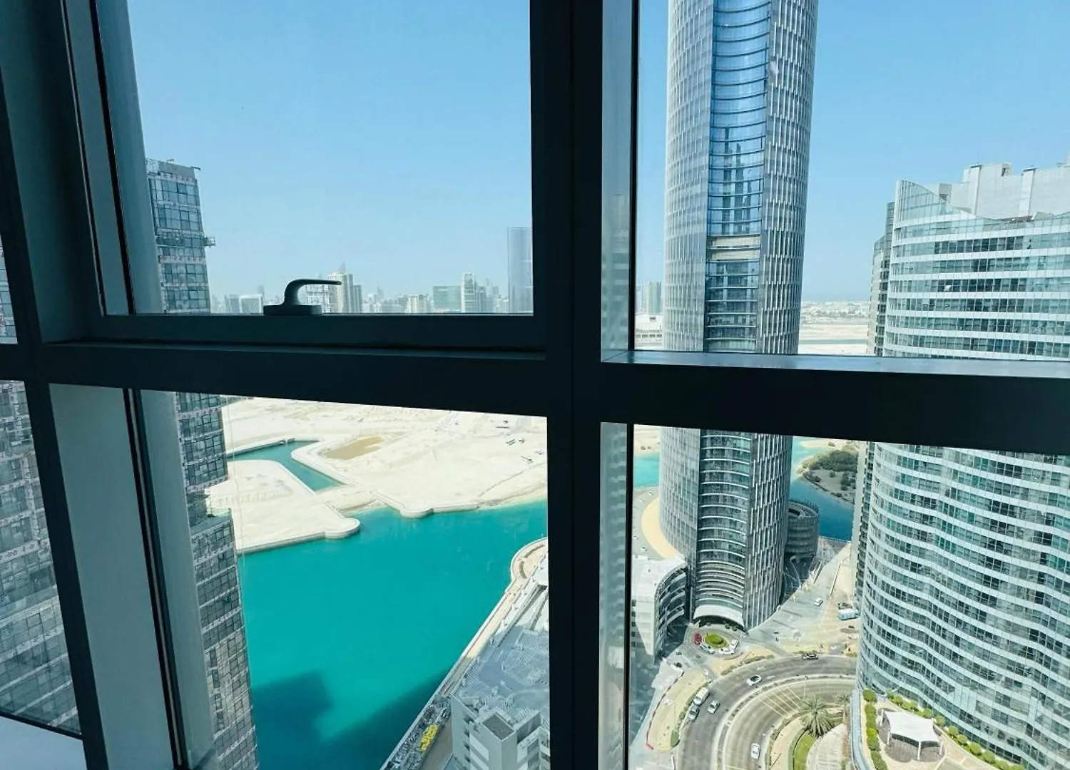 1 Bedroom Apartment In Al Reem Island Near Cleveland Clinic - Fully Furnished Abu Dhabi 0*,  Forenede Arabiske Emirater